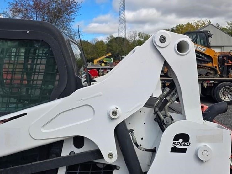 2019-bobcat-s595-image-25