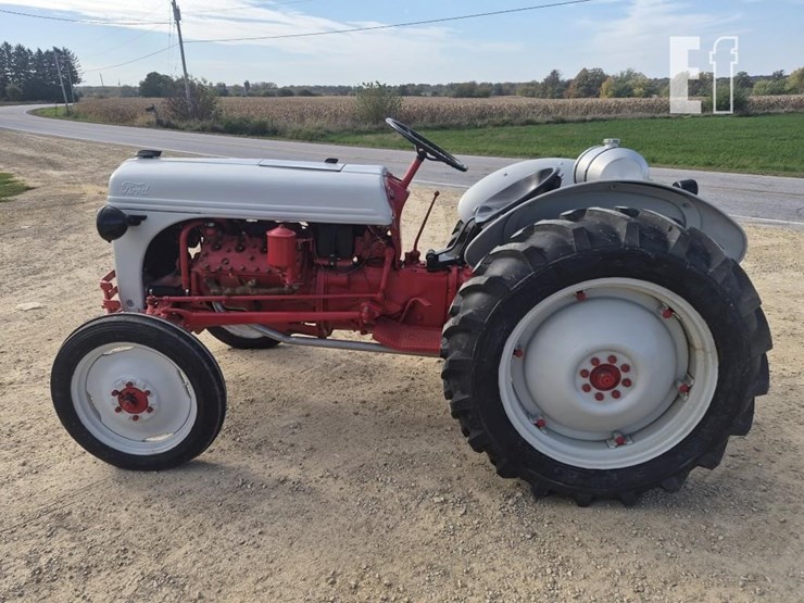 ford-8n-image-5
