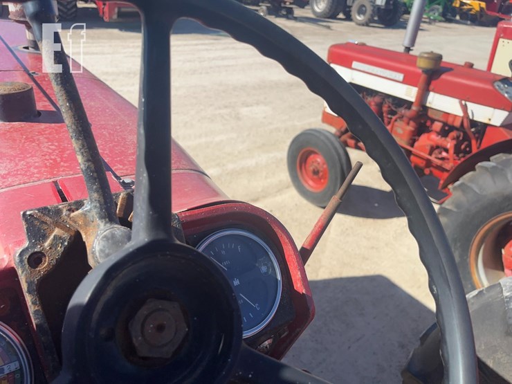 1966-farmall-656-gas-row-crop-8033-image-8