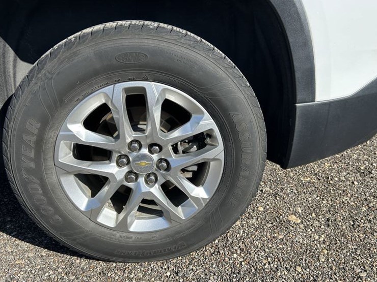 2019-chevrolet-traverse-image-15