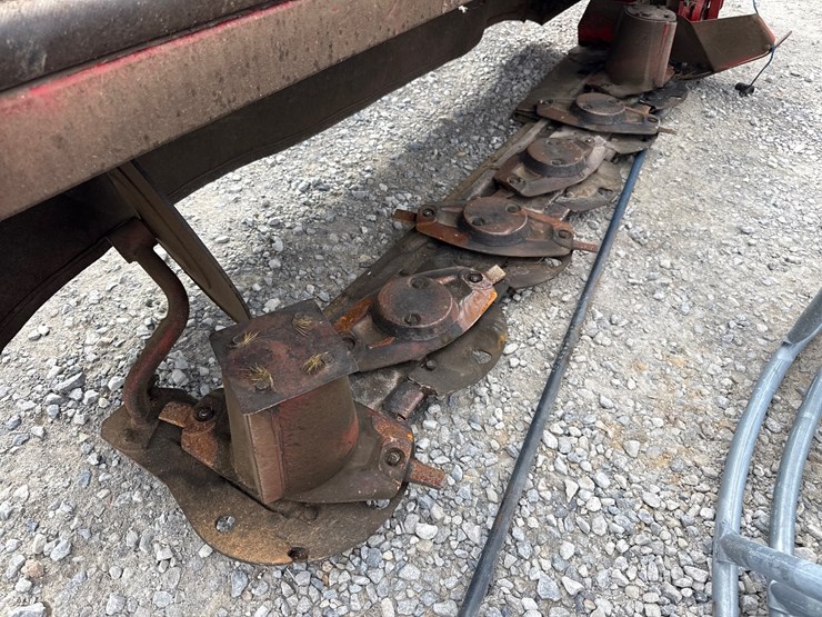 gehl-1162-image-2