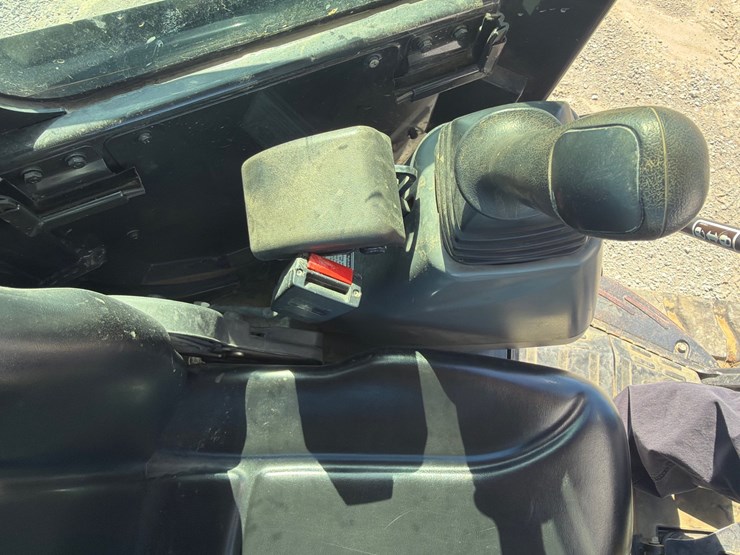 yanmar-vio55-image-30