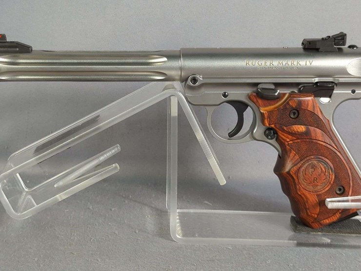 ruger-mark-iv-hunter-.22-lr-pistol-sn#-500777212,-2-total-mags,-manual,-in-original-hard-case-image-2