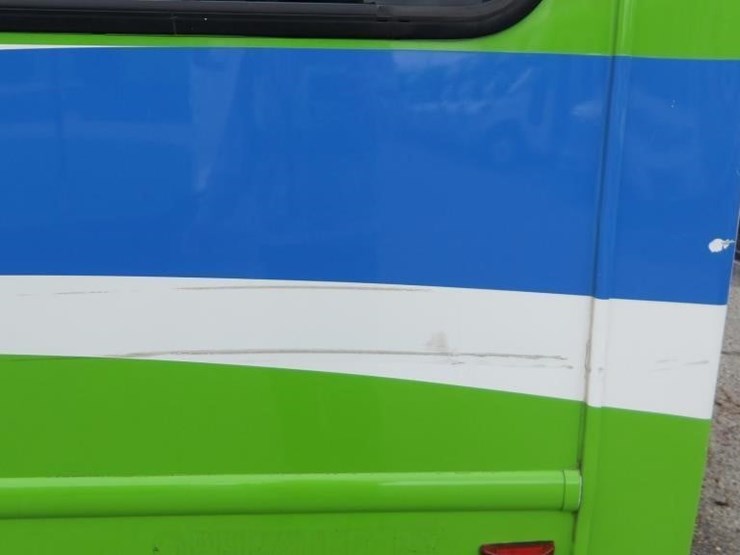 2017-ford-e450-image-5
