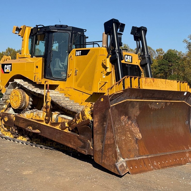 2019 CATERPILLAR D8T