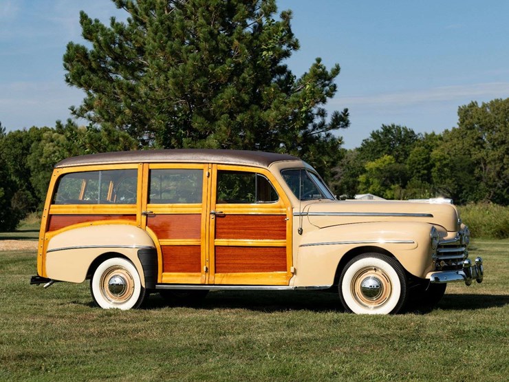 1947-ford-super-deluxe-woody-wagon-image-85