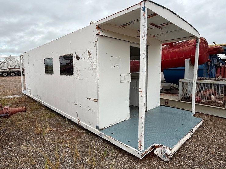 35’l-x-10.6’w-x-9.4’h-drillers-top-doghouse-image-3