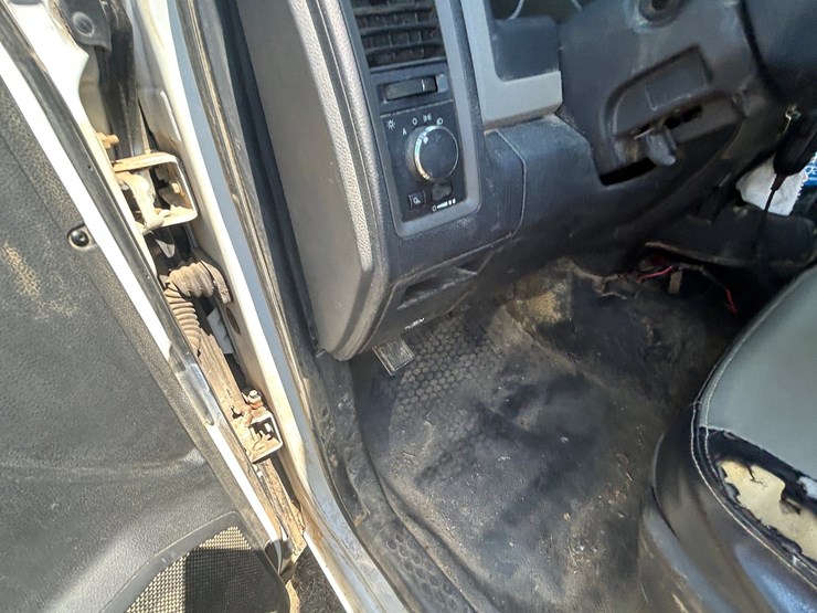 #10586-•-2010-dodge-ram-pickup-pickup-1d7rb1gk1as181216-inv#10586-image-52