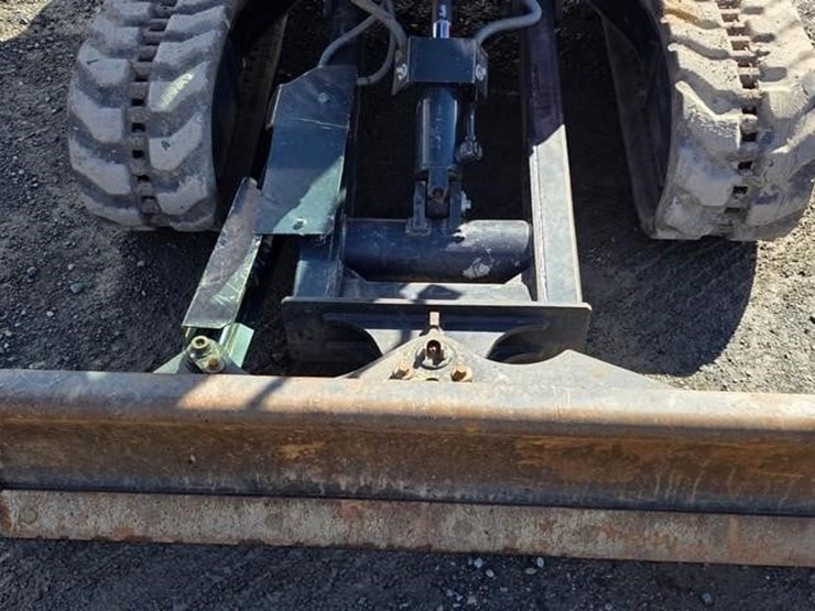 2025-kubota-kx033-4-image-31