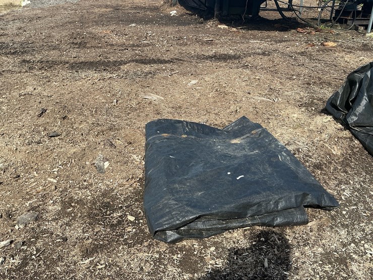 #178-•-(4)-heavy-duty-log-cover-black-tarps-image-4