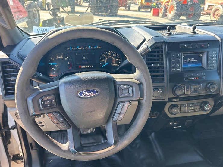 2015-ford-f150-image-12