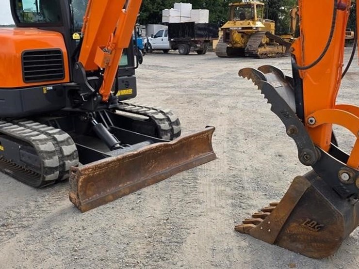 2023-doosan-dx63-3-image-47