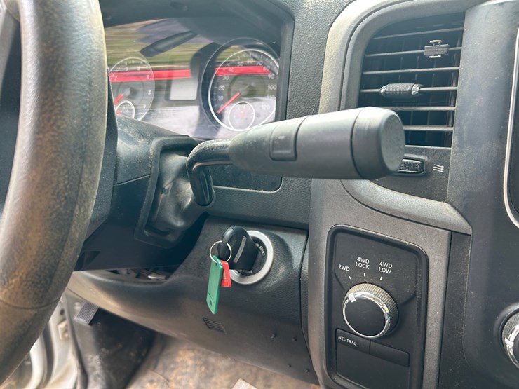 2014-dodge-1500-image-62