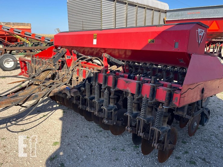 united-farm-tools-5000-image-2