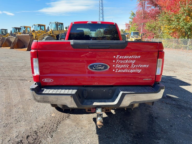 2017-ford-f250-xl-image-4