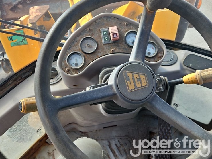 jcb-407b-image-36