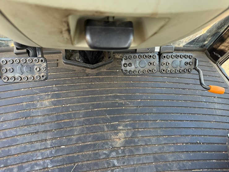 2019-john-deere-5090e-image-77