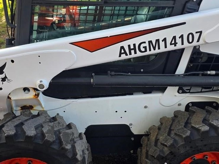 2018-bobcat-s550-image-27