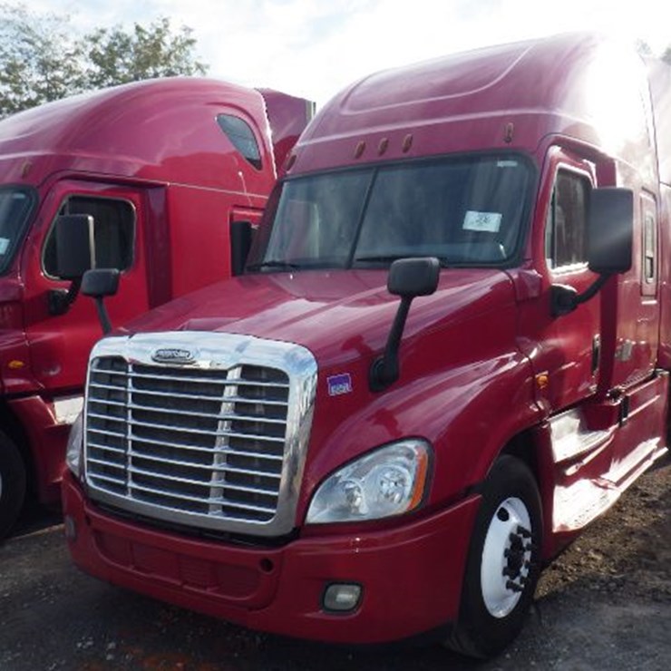 2017 FREIGHTLINER CASCADIA 125 EVOLUTION