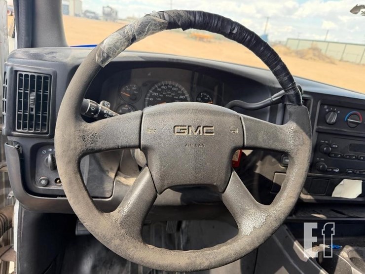 2003-gmc-savana-g1500-image-10