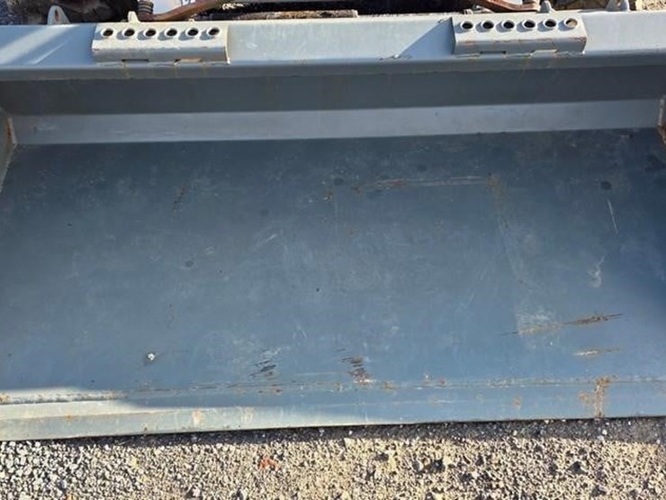 2018-bobcat-s550-image-34