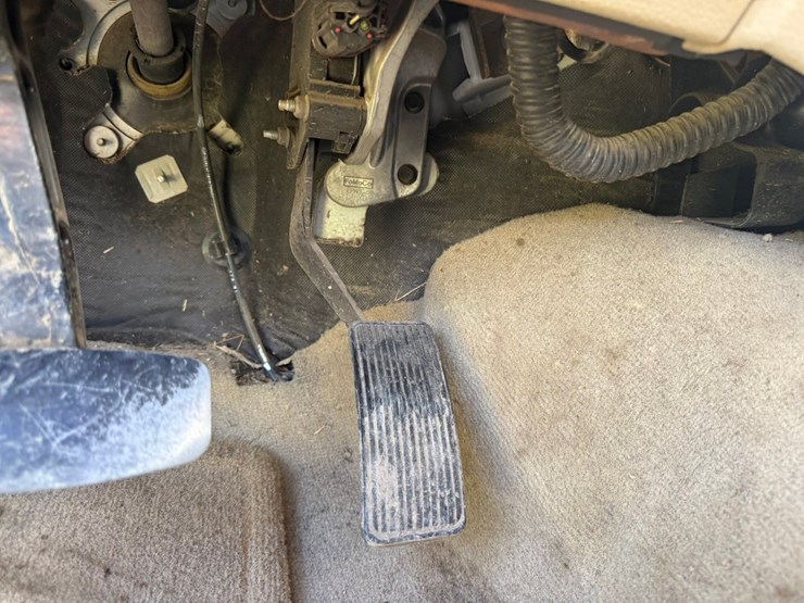 2010-ford-f350-image-107