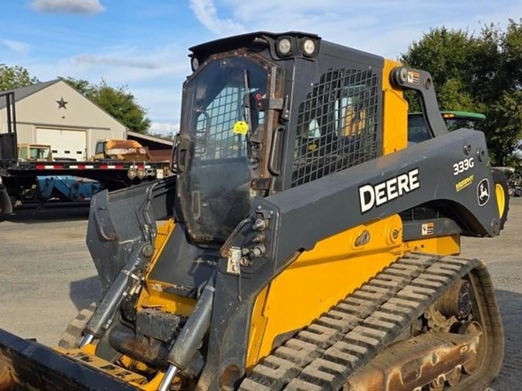 2019-deere-333g-image-35