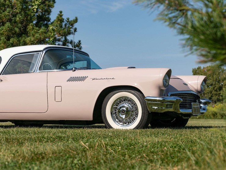 1957-ford-thunderbird-image-17