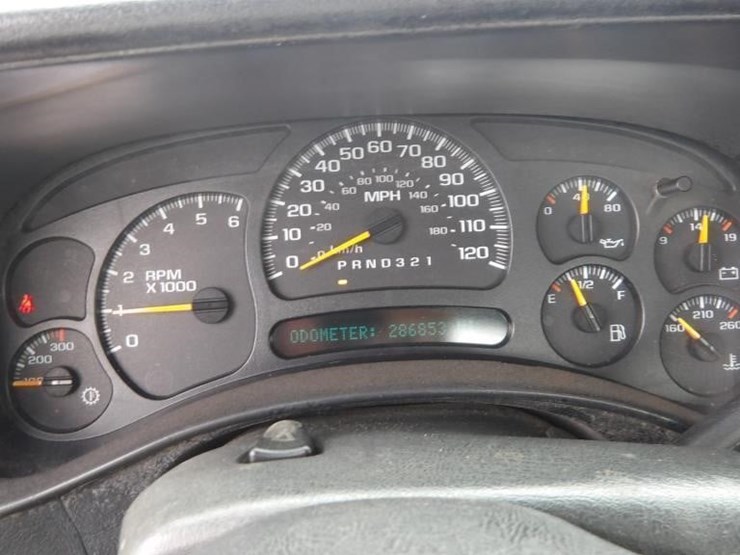 2006-chevrolet-silverado-2500-image-20