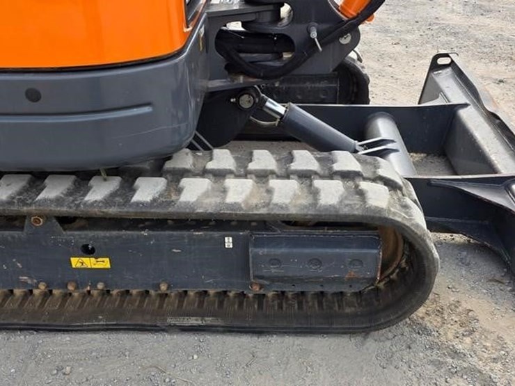 2023-doosan-dx63-3-image-31