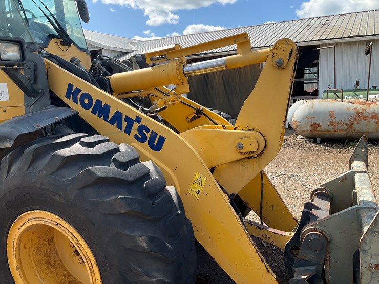 2016-komatsu-wa200-7-image-50
