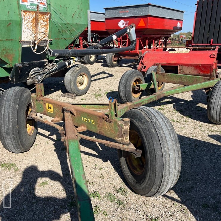 JOHN DEERE 1275