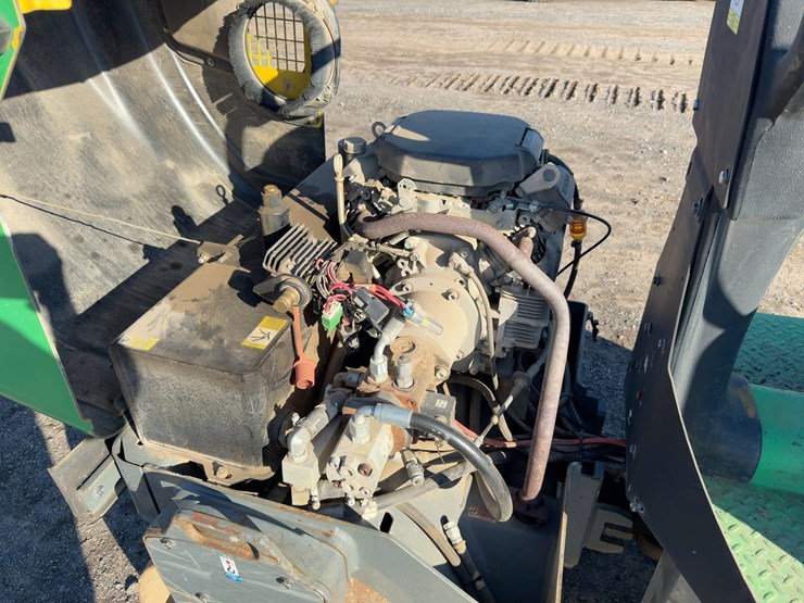 2018-wacker-neuson-rd12a-image-14