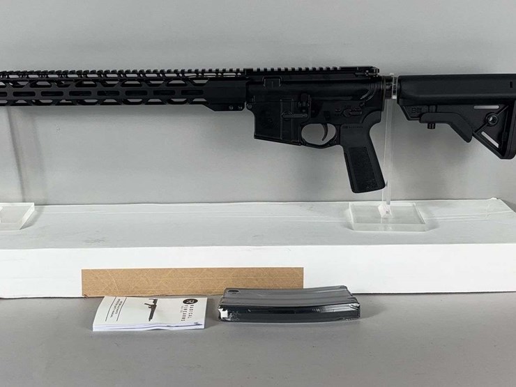 radical-firearms-rf-15-5.56-nato-rifle-sn#-25-088322,-extendable-stock,-manual,-in-original-box-image-1