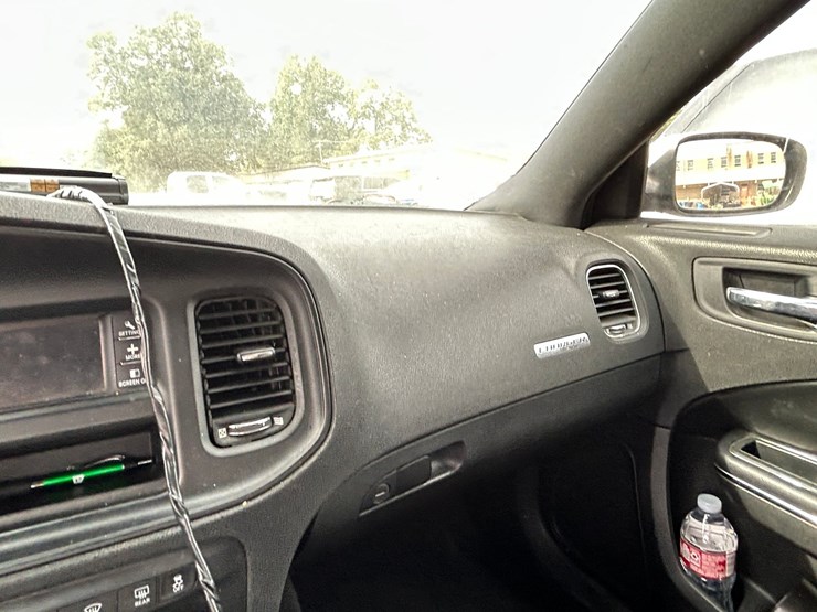 #10580-•-2011-dodge-charger-sedan-2b3cl1cg5bh575262-inv#10580-image-47