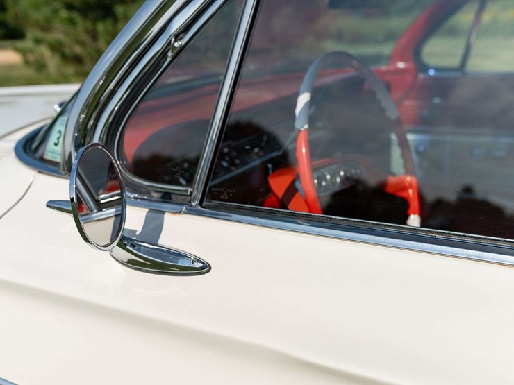 1961-chevrolet-impala-convertible-unrestored-original-image-55