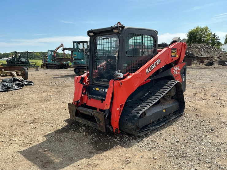 2018-kubota-svl95-2s-image-1