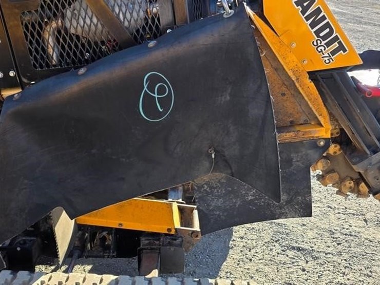 2023-bandit-sg75-image-12
