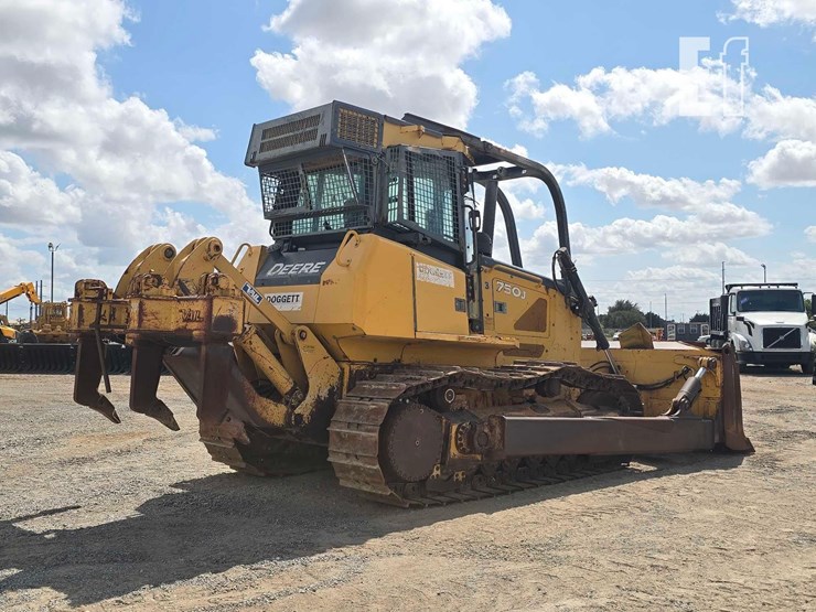 2008-deere-750j-image-3