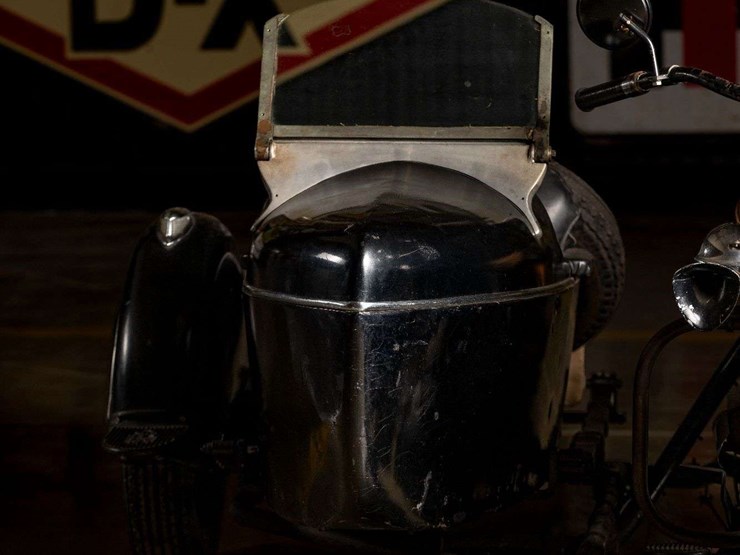 1941-indian-four-sidecar-motorcycle-image-36