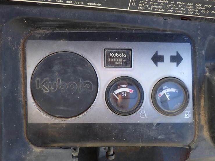 2006-kubota-rtv900-image-23