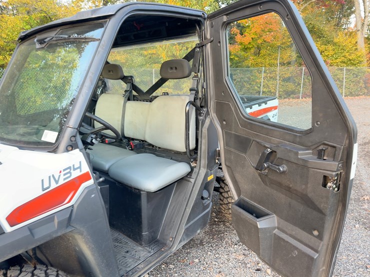2022-bobcat-uv34-image-14