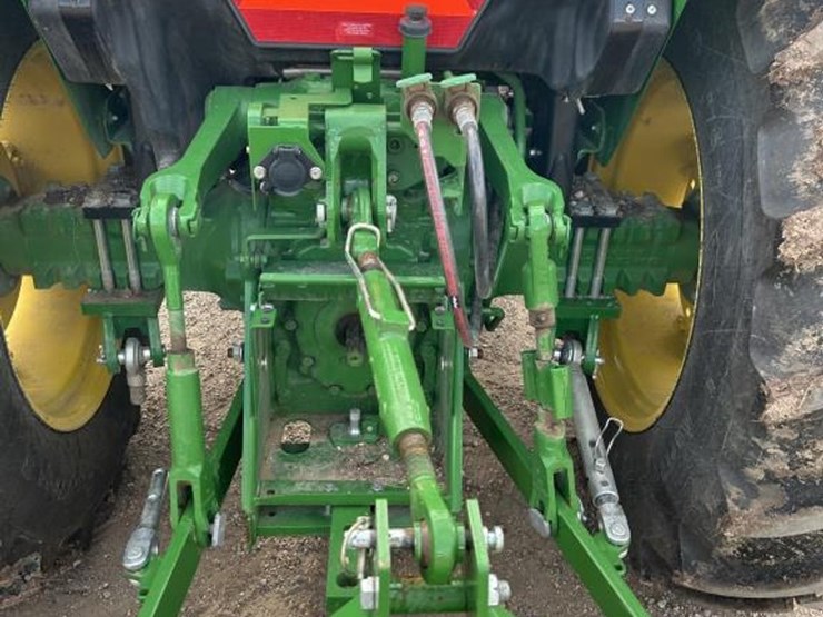 john-deere-5050e-image-23