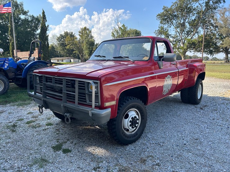 #10593-•-1986-chevrolet-d30-military-truck-4x4-pickup-1gchd34j9gf312076-inv#10593-image-1