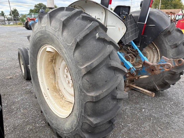 ford-4000-image-9