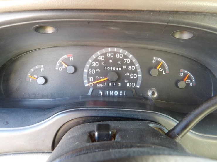 2002-ford-e350-image-18