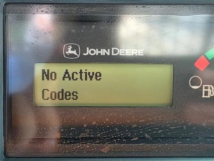 2015-deere-326e-image-53