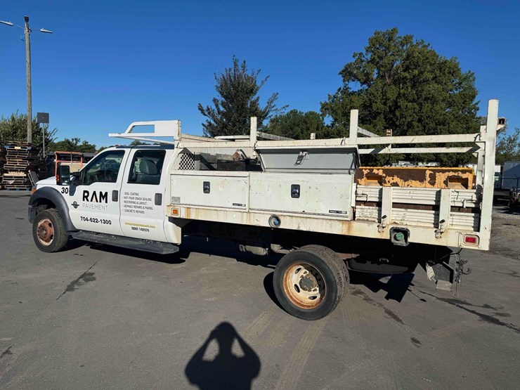 2016-ford-f550-image-3