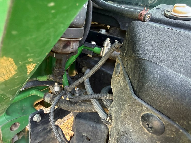 2019-john-deere-5090e-image-63