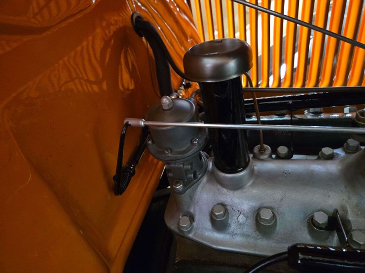 1933-ford-v8-roadster-pickup-image-62